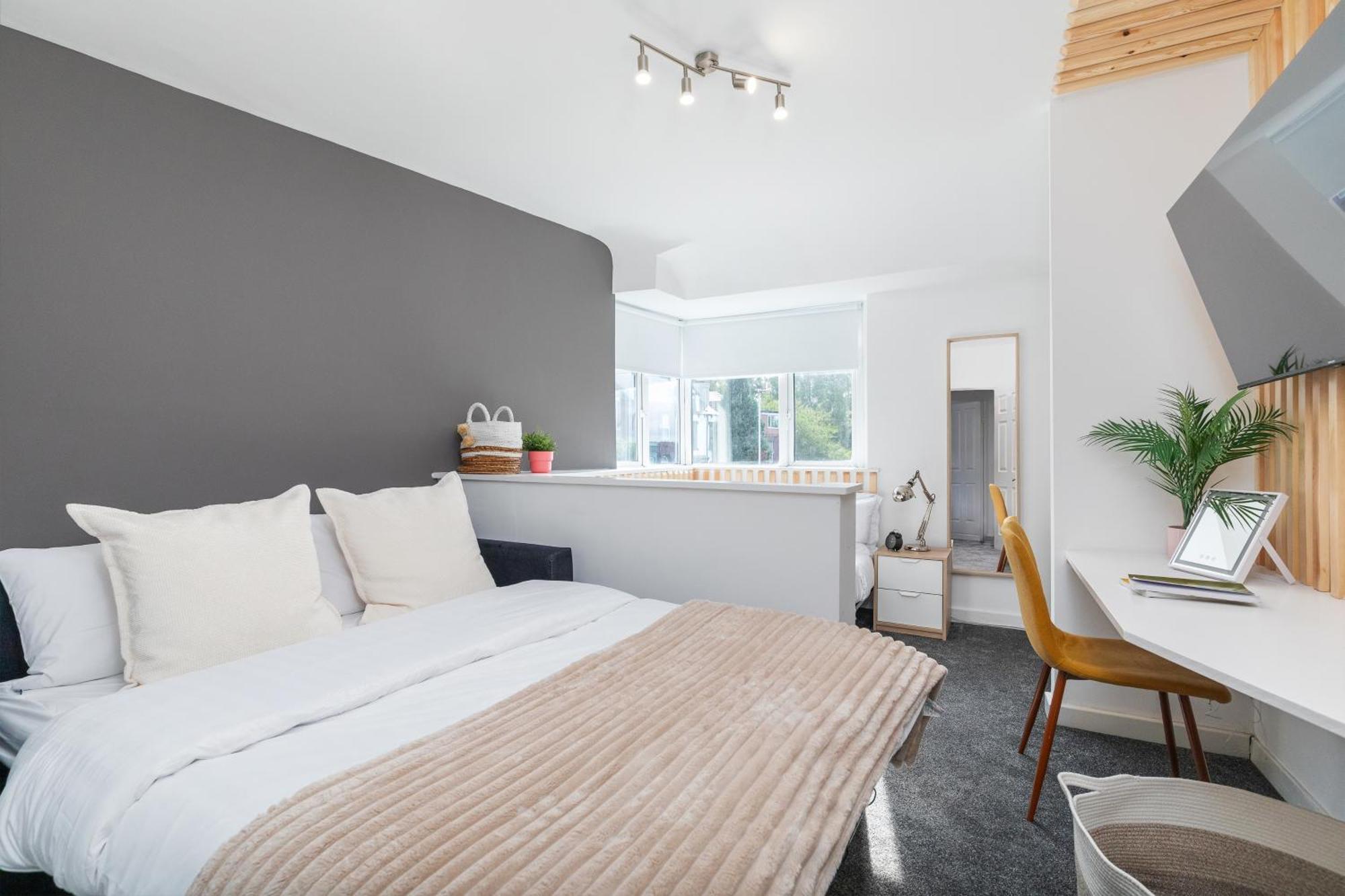Stylish In Leeds Apartment *